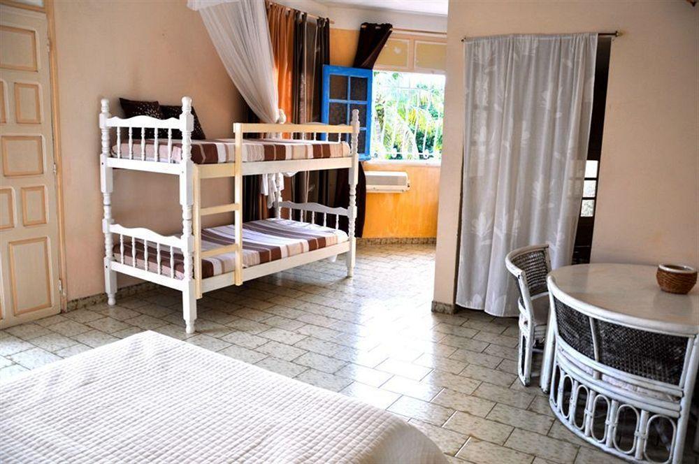 Hotel Cap Sud Caraibes Le Gosier  Exteriör bild